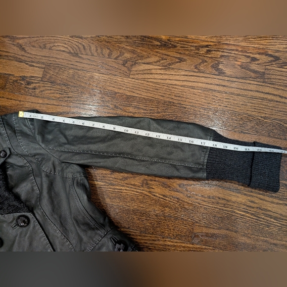 Danier Leather Jacket with Knit Collar and Cuffs - Picture 9 of 9